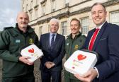 All schools to be equipped with life-saving&nbsp;defibrillators