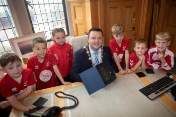 Mayor hosts reception for Artigarvan FC following successful season