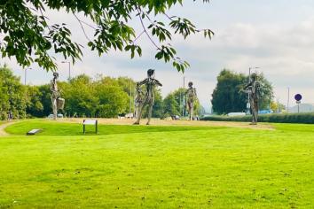 Council raises awareness for Endometriosis Awareness Month