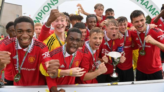 Tyrone drawn with giants Manchester United