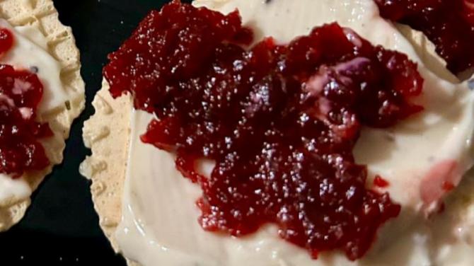 Dips and sauces: Beetroot chutney and sweet chilli sauce