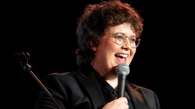 Emer named as finalist in top comedian award