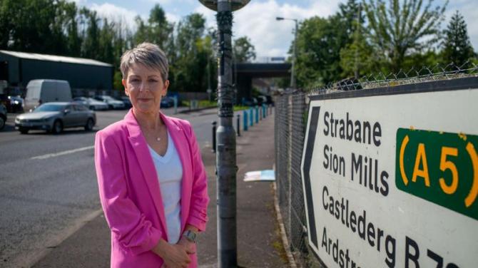 Plans to tackle 'inconsiderate' pavement parking