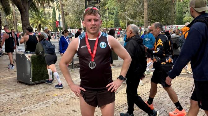 Strabane Triathlon Club shines at Malaga Marathon