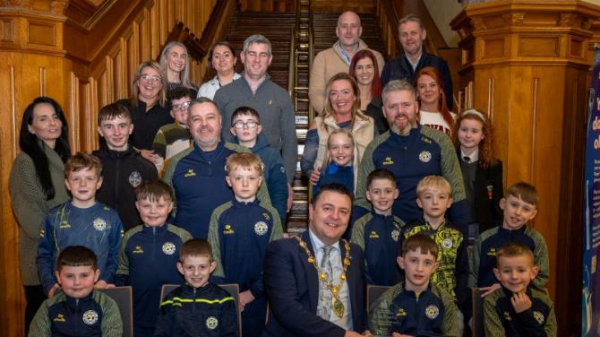 Mayor hosts reception for Sion Swifts 2017 youth team